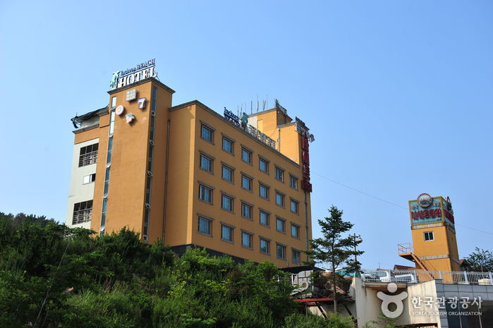 仁川机场海滩酒店(인천공항비치호텔)
