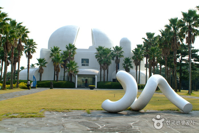 申荣电影博物馆(신영영화박물관)
