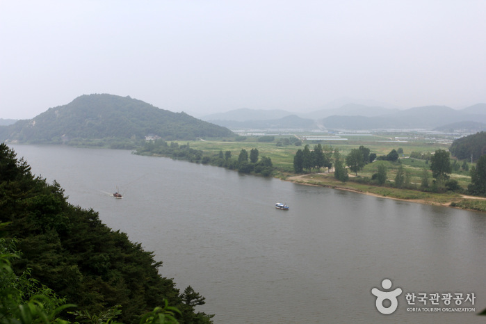 Baegmagang River (백마강)