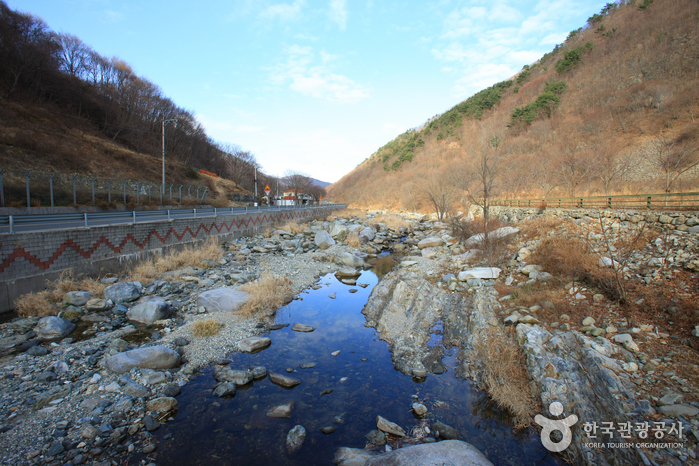 Baenaegol Valley (배내골)