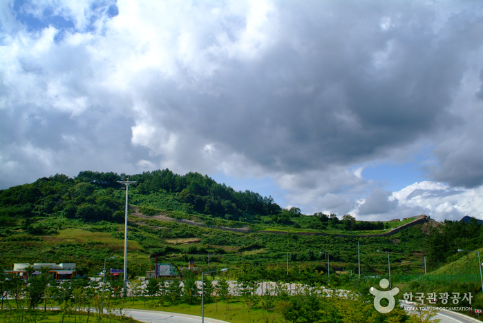Danyang Jeokseong (단양 적성) Danyang Jeokseong (단양 적성)