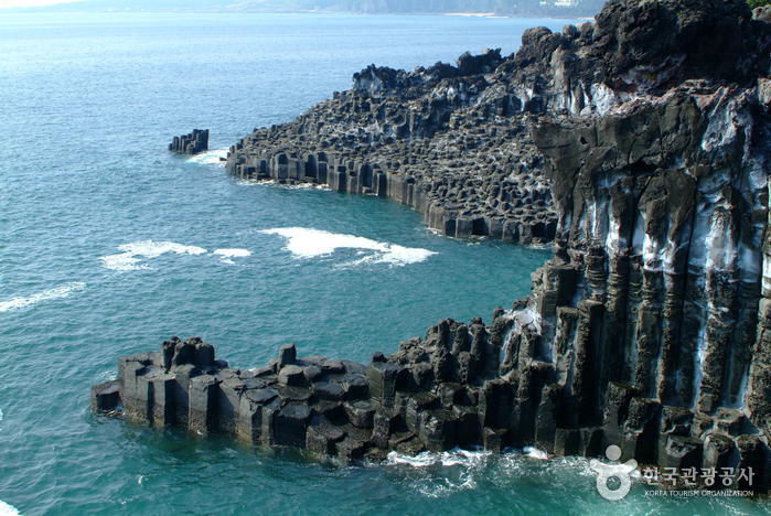 Falaise Jusangjeolli (주상절리)