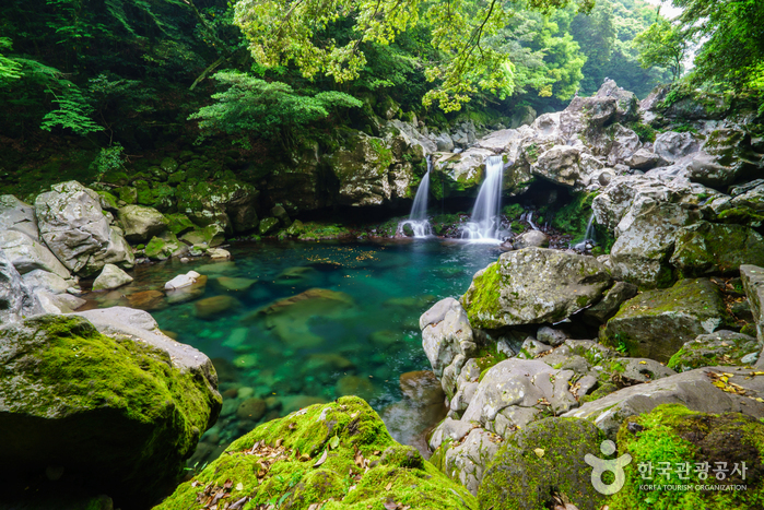 Donnaeko Resort (cascades Wonang) (돈내코(원앙폭포)) Donnaeko Resort (cascades Wonang) (돈내코(원앙폭포))