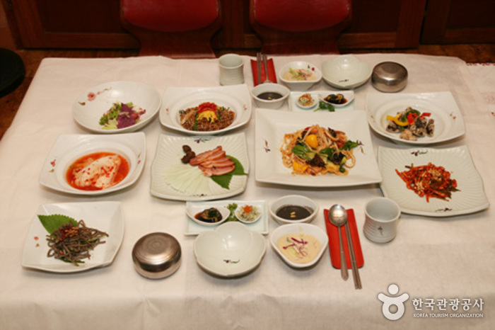 Yongjibong (용지봉)