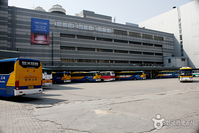 天安総合バスターミナル（천안종합버스터미널）